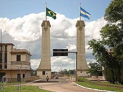 PONTE INTERNACIONAL-FOTO:ROBERTO RIELLA - URUGUAIANA - RS