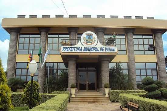 PREFEITURA MUNICIPAL 
POR GILBERTO VOGNACH - VANINI - RS