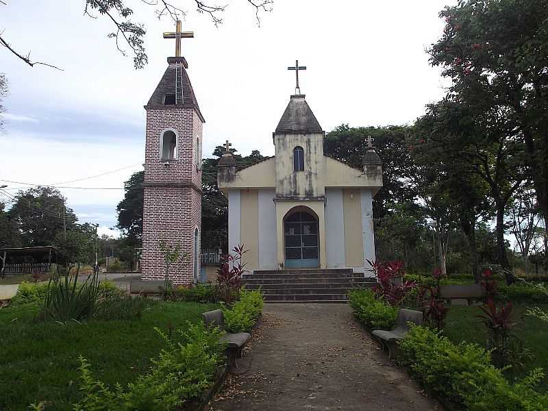 VISTA ALEGRE-RS-IGREJA DE SANTO ANTNIO-FOTO:SOMENTEIGREJAS.BLOGSPOT.COM  - VISTA ALEGRE - RS