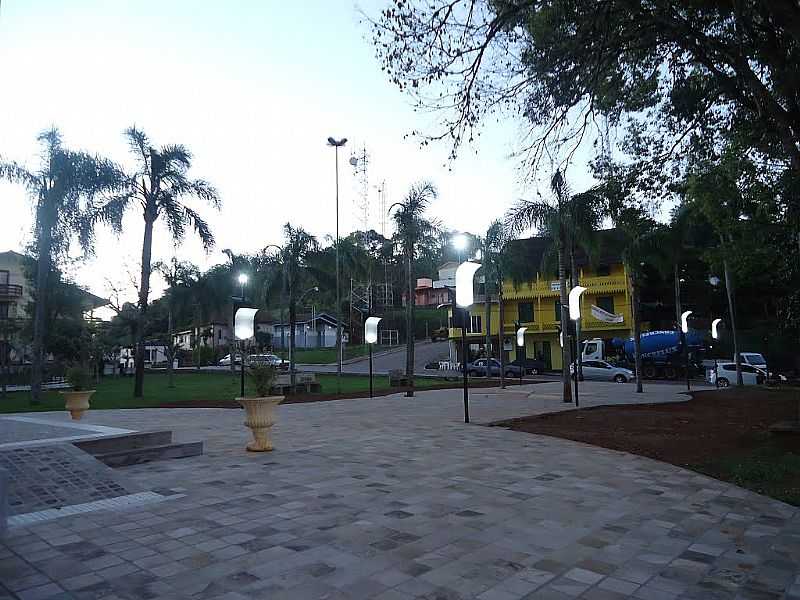 VISTA ALEGRE-RS-PRAA DA MATRIZ-FOTO:FELIPE BOSCHI - VISTA ALEGRE - RS
