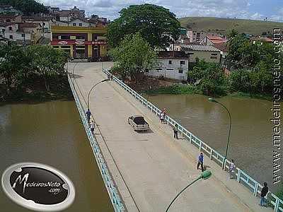 PONTE SOBRE O RIO ITANHM - MEDEIROS NETO - BA