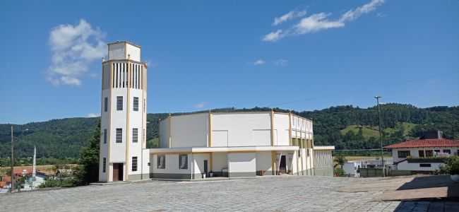 IGREJA MATRIZ NOSSA SENHORA DE CARAVAGGIO DE AGRONMICA SANTA CATARINA, POR ANTNIO PEDROSO - AGRONMICA - SC