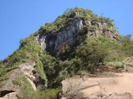 SERRA DO CORVO BRANCO, POR MAYKON JIMI MACHADO - AIUR - SC