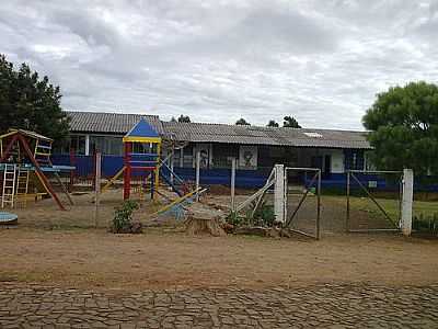 ESCOLA E.M.E.F XAVANTES POR RIB.ALE  - ANCHIETA - SC