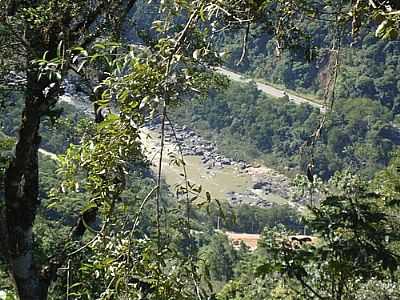 RIO ITAJA  FOTO
POR ADEMIR SGROTT - APINA - SC