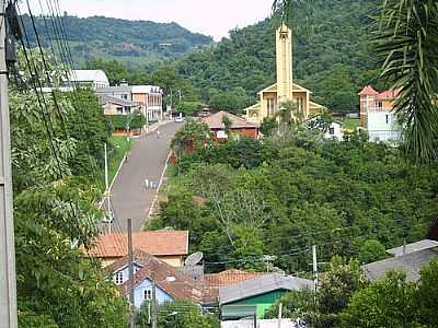 ARABUT  FOTO
POR AURI BRANDO  - ARABUT - SC