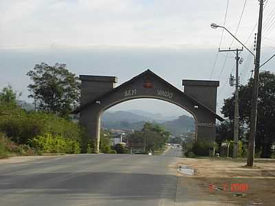 PRTICO DE ENTRADA-FOTO:NELIO BIANCO  - ARMAZM - SC