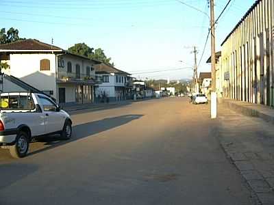 AVENIDA CENTRAL-FOTO:ALBANO.POFFO  - ASCURRA - SC