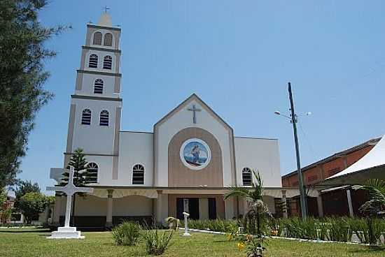 IGREJA MATRIZ EM BALNERIO ARROIO DO SILVA-SC-FOTO:MARLON ANTONELLI - BALNERIO ARROIO DO SILVA - SC