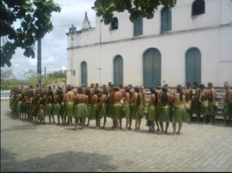 MIRANDELA-BA-NDIOS E A IGREJA SENHOR DA ASCENO-FOTO:WWW.BANZAENEWS.COM - MIRANDELA - BA