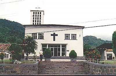 IGREJA-FOTO:DJONYFOISTER  - BENEDITO NOVO - SC