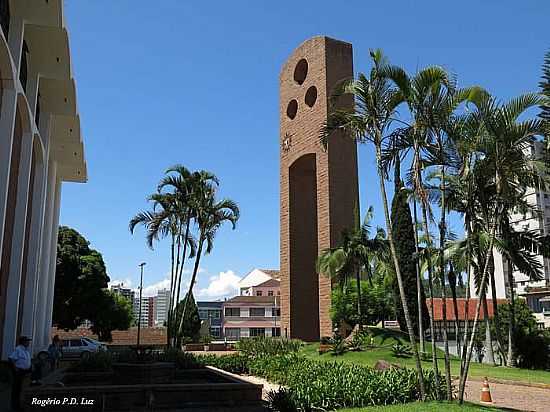 BLUMENAU-SC-TORRE DA CATEDRAL DE SO PAULO APSTOLO-FOTO:ROGRIOP.D.LUZ - BLUMENAU - SC