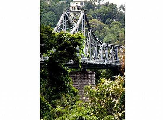 PONTE DE FERRO FOTO
 MARCELO MARTINS - BLUMENAU - SC