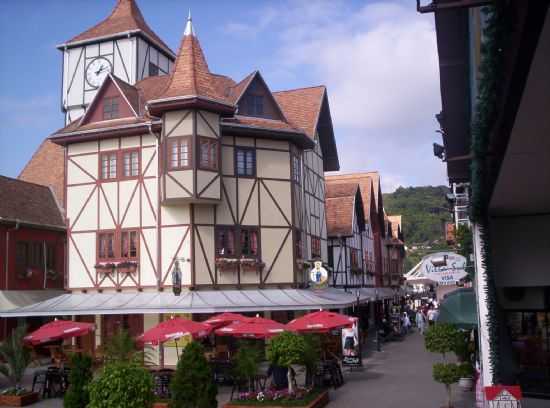VILA GERMNICA, POR ALBA CARDOZO - BLUMENAU - SC