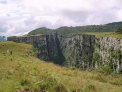 CANYOS DAS LARANJEIRAS/BOM JARDIM DA SERRA, POR JOS LUIZ DA SILVA - BOM JARDIM DA SERRA - SC