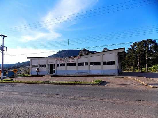 BOM JARDIM DA SERRA-SC-TERMINAL RODOVIRIO-FOTO:SIDNEI RECCO - BOM JARDIM DA SERRA - SC