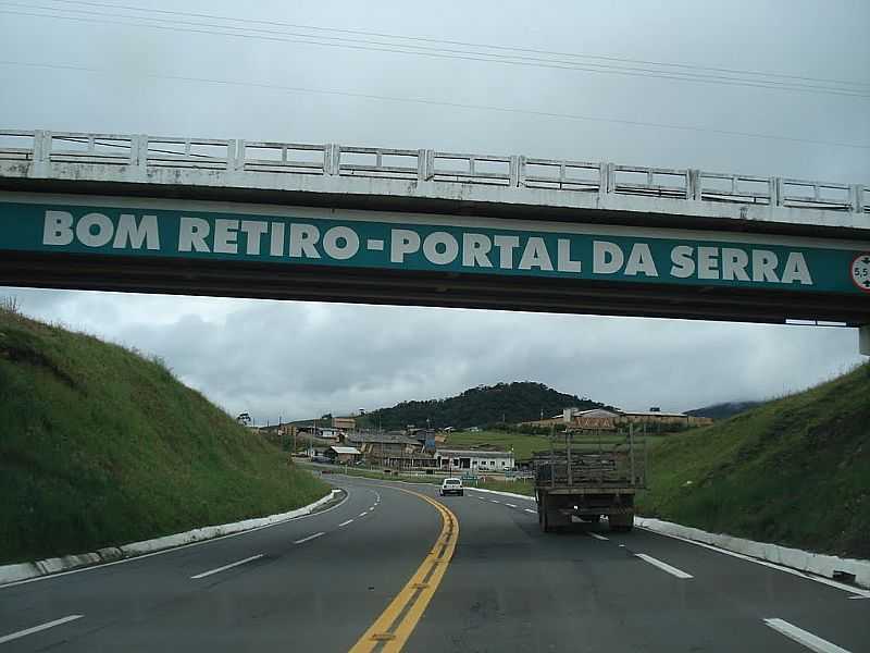 BOM RETIRO-SC-VIADUTO NA RODOVIA BR-282-FOTO:CICERO R MACIEL - BOM RETIRO - SC