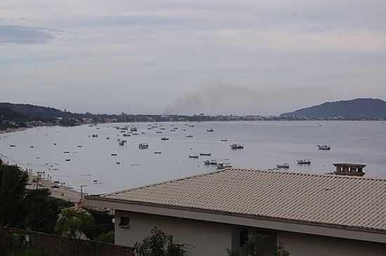 VISTA DA PRAIA DE ZIMBROS EM BOMBINHAS-SC-FOTO:WAFERRE - BOMBINHAS - SC