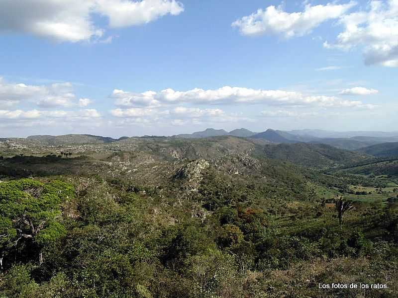 MIRANGABA-BA-VISTA DA SERR TOMBADO DE SANTA CRUZ-FOTO:LOSFOTOSDERATONUGUAU - MIRANGABA - BA