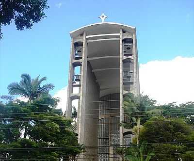 TORRE DA IGREJA MATRIZ
POR WALTER LEITE - BRUSQUE - SC