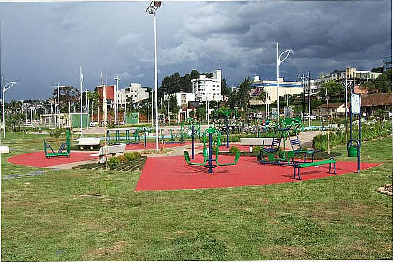 PARQUE CENTRAL JOS ROSSI ADAMI - CAADOR - SC