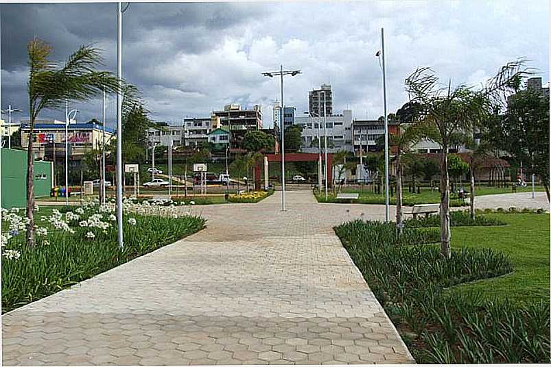 PARQUE CENTRAL JOS ROSSI ADAMI - CAADOR - SC