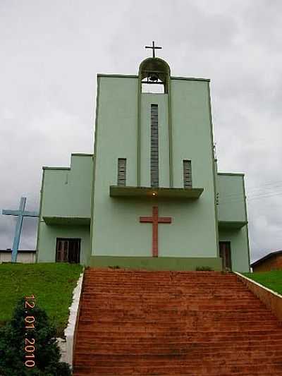 IGREJA-FOTO:ALEX CARNIEL  - CALMON - SC