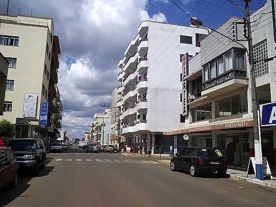 RUA CEL.FARRAPO EM CAMPOS NOVOS-FOTO:ADO A. BECKER - CAMPOS NOVOS - SC