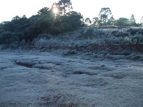 IMAGEM DO FRIO DA MANH EM CAPO ALTO-FOTO:HALISON REIS - CAPO ALTO - SC