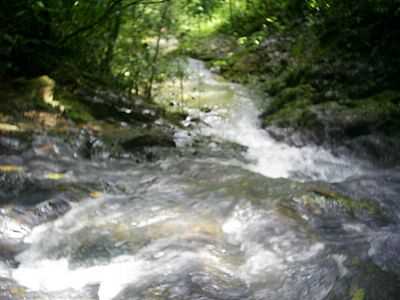 CASCATA-FOTO:MAICOLN  - CARABA - SC