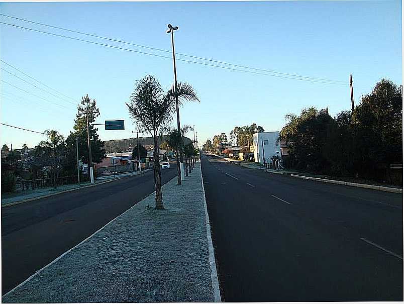 CURITIBANOS-SC-AVENIDA LIONS-FOTO:WOLNEY CESAR FELIPE  - CURITIBANOS - SC