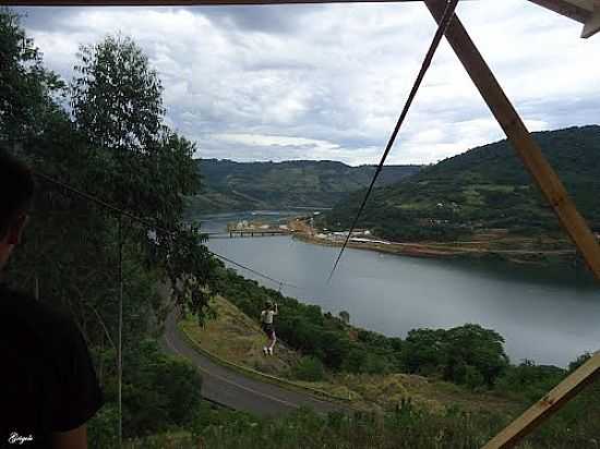 TIROLESA INTERESTADUAL  FOTO POR GRIGOLO - GOIO-EN - SC