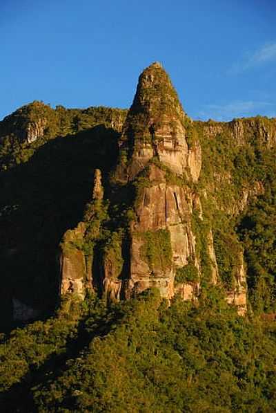 SERRA DO CORVO BRANCO-FOTO:ANTONELLO FOTOS  - GRO PAR - SC