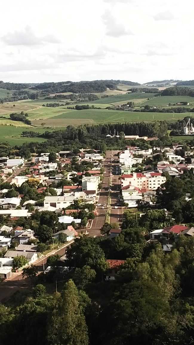 FOTO CENTRO, POR ELOI FRITZEN - GUARUJ DO SUL - SC