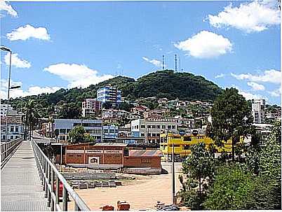 CENTRO DA CIDADE-FOTO:VANDERLEIHDO  - HERVAL D OESTE - SC