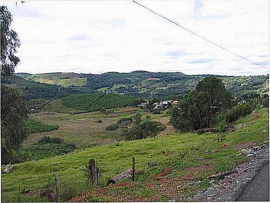 VISTA DE IBICU,DISTRITO DE CAMPOS NOVOS-FOTO:LUCIANO R OLIVEIRA - IBICU - SC