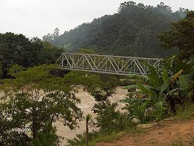 PONTE SOBRE O RIO ITAJA-AU POR ANDR LUIZ KOPELKE  - IBIRAMA - SC