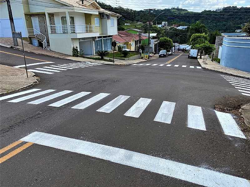 IMAGENS DA CIDADE DE ITAPIRANGA - SC - ITAPIRANGA - SC