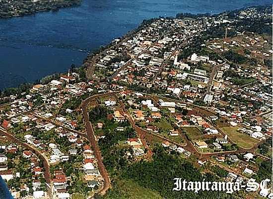 VISTA DO RIO URUGUAI E A CIDADE DE ITAPIRANGA-SC-FOTO:LOIVINHO A.M.FRANA - ITAPIRANGA - SC