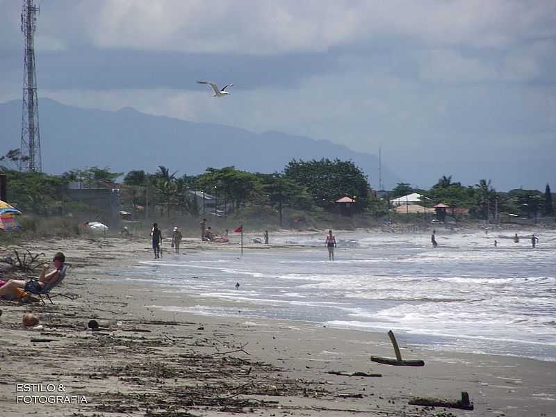 ITAPO-SC-VISTA DA PRAIA-FOTO:GILSON OLIVIO DA ROSA - ITAPO - SC