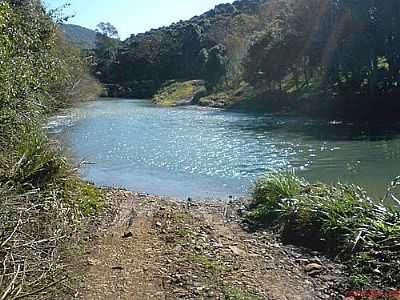 RIO NO INTERIOR DE JABOR POR ROBSON JABOR - JABOR - SC