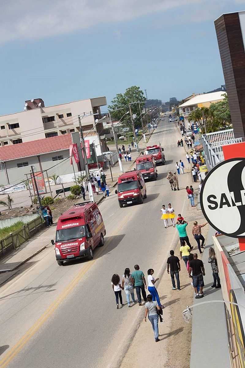 DESFILE DE 7 SETEMBRO - JAGUARUNA - SC