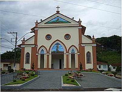 IGREJA-FOTO: AURI BRANDO  - LACERDPOLIS - SC