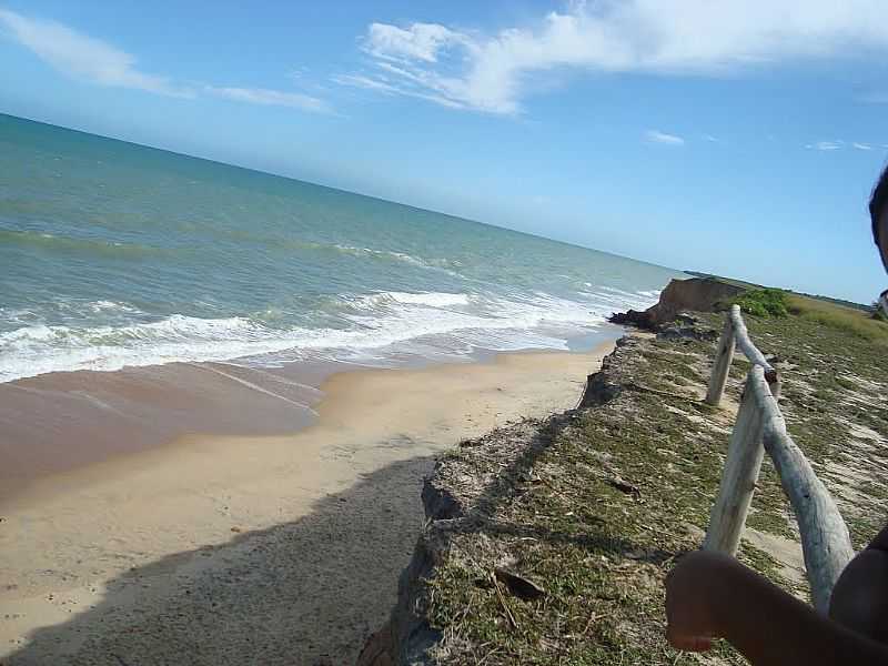 MUCURI-BA-ORLA DA PRAIA COSTA DOURADA-FOTO:RUBENS MOTA - MUCURI - BA