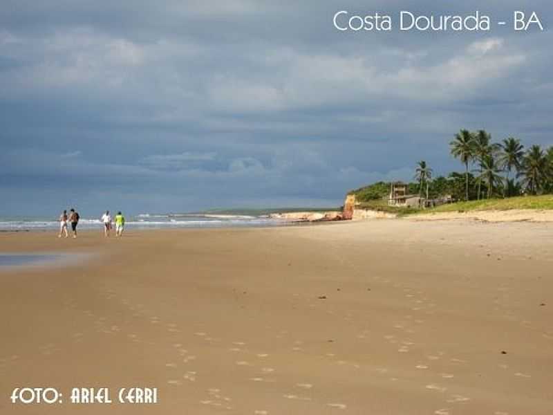 MUCURI-BA-PRAIA DA COSTA DOURADA-FOTO:ARIEL CERRI - MUCURI - BA