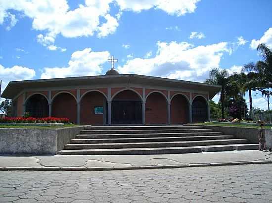 IGREJA DE SO CRISTVO NO BAIRRO RESTINGA EM MAFRA-SC-FOTO:JAIR TEIXEIRA - MAFRA - SC