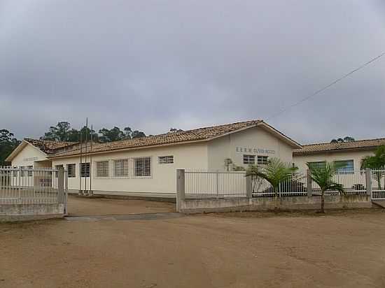MORRO DA FUMAA-SC-ESCOLA DA COHAB-FOTO:JOS CARMINATTI  - MORRO DA FUMAA - SC