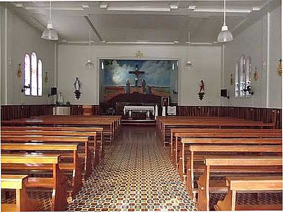 INTERIOR DA CAPELA SANTA CRUZ EM MORRO GRANDE-SC-FOTO:JOS CARMINATTI - MORRO GRANDE - SC