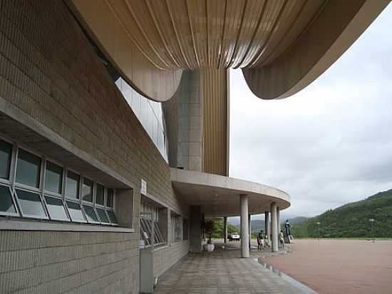 DETALHE DO SANTURIO DE SANTA MADRE PAULINA EM NOVA TRENTO-SC-FOTO:ROMO - NOVA TRENTO - SC