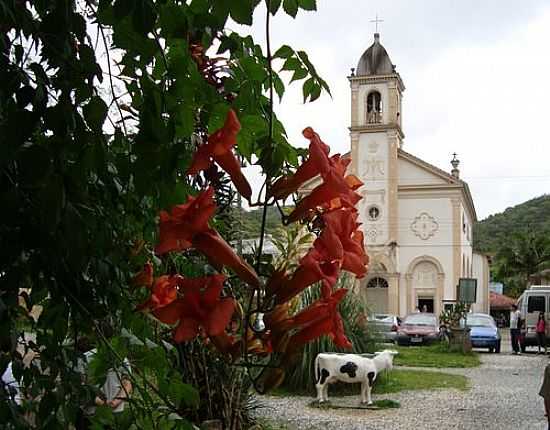 IGREJA CONSTRUIDA COM A PARTICIPAO DE MADRE PAULINA EM VGOLO, NOVA TRENTO-SC-FOTO:ROMO - NOVA TRENTO - SC